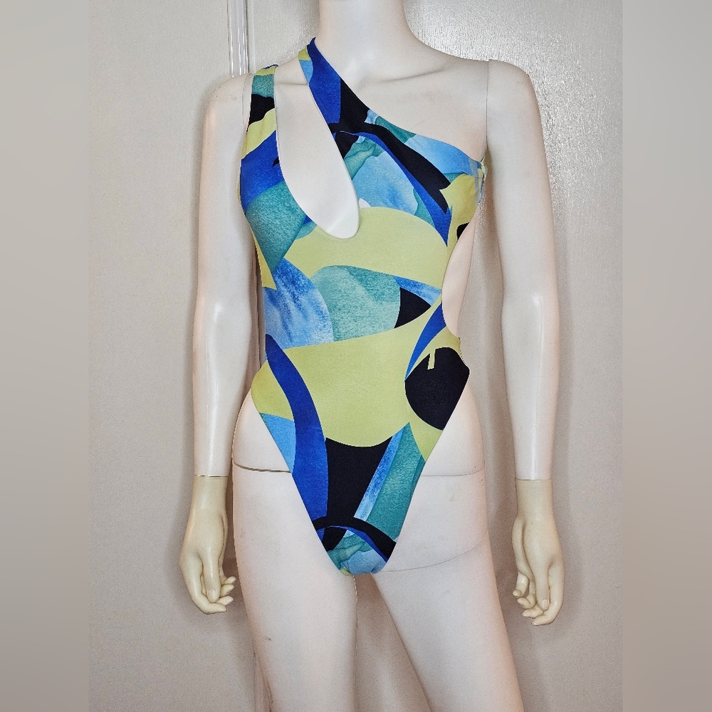 NWT Abstract One-Shoulder Cut Out Swimsuit One Piece Size S